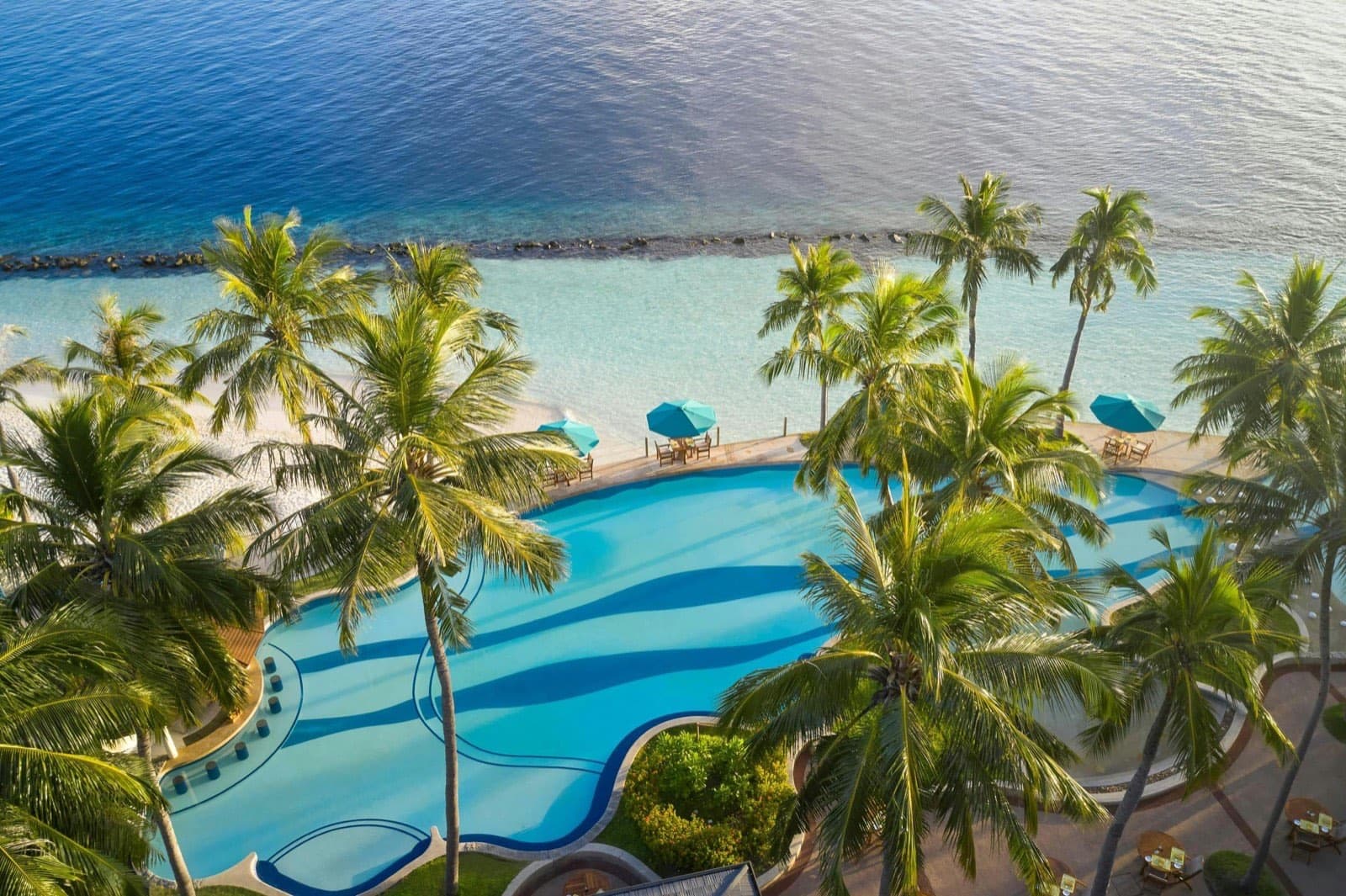 Инфраструктура на курорте Royal Island
